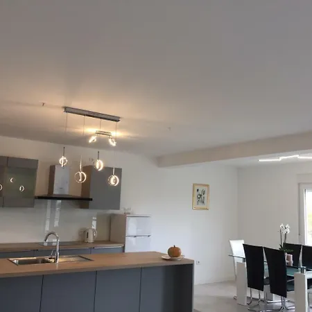 Apartman Luka Apartment *