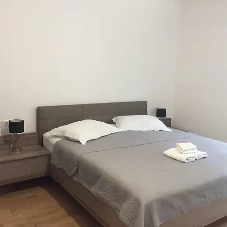 Apartman Luka Apartment